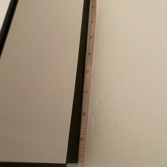 Chanel Box/2-Samples - Picture 9 of 10